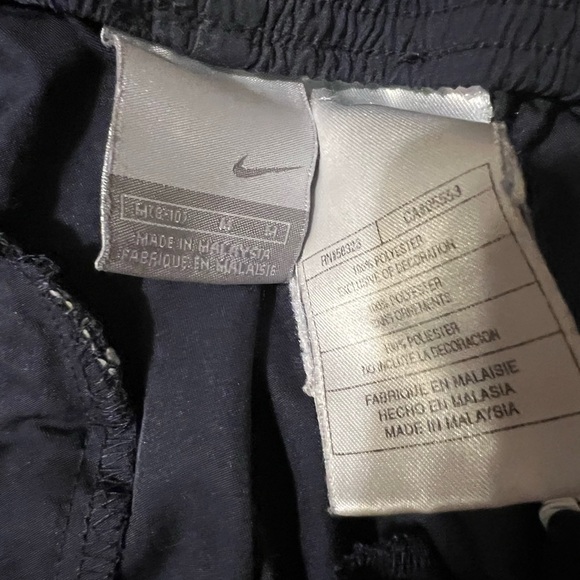 Nike medium - Picture 4 of 4